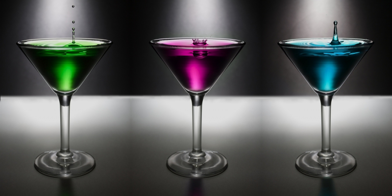 discotheque-BARGEME-min_water-drop-glass-bar-celebration-green-832603-pxhere.com